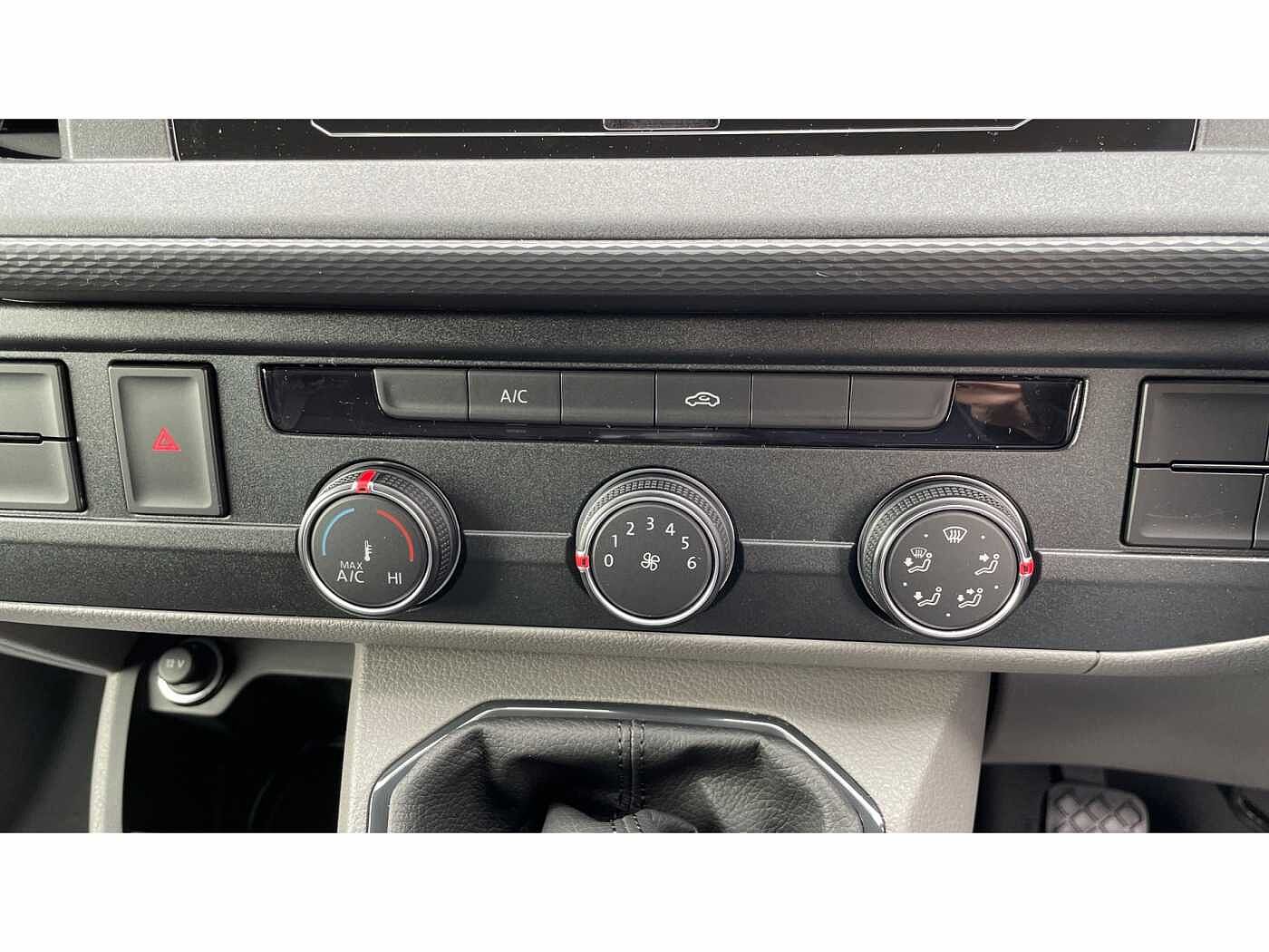 Volkswagen Transporter T26 Panel van Startline SWB 110 PS 2.0 TDI 5sp Manual