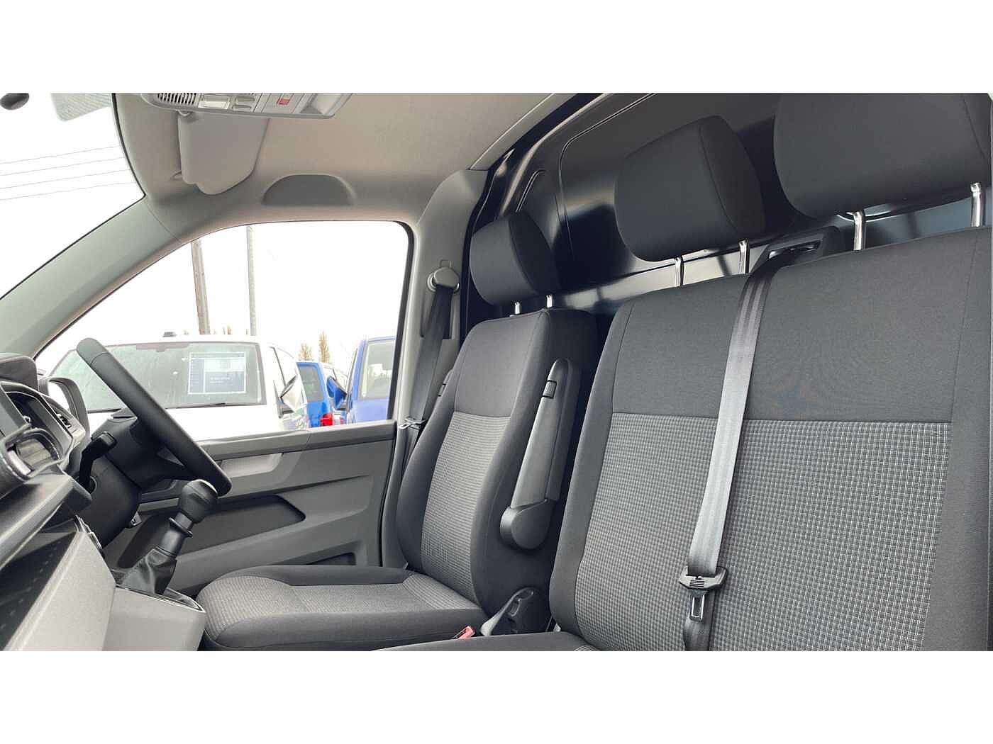 Volkswagen Transporter T26 Panel van Startline SWB 110 PS 2.0 TDI 5sp Manual