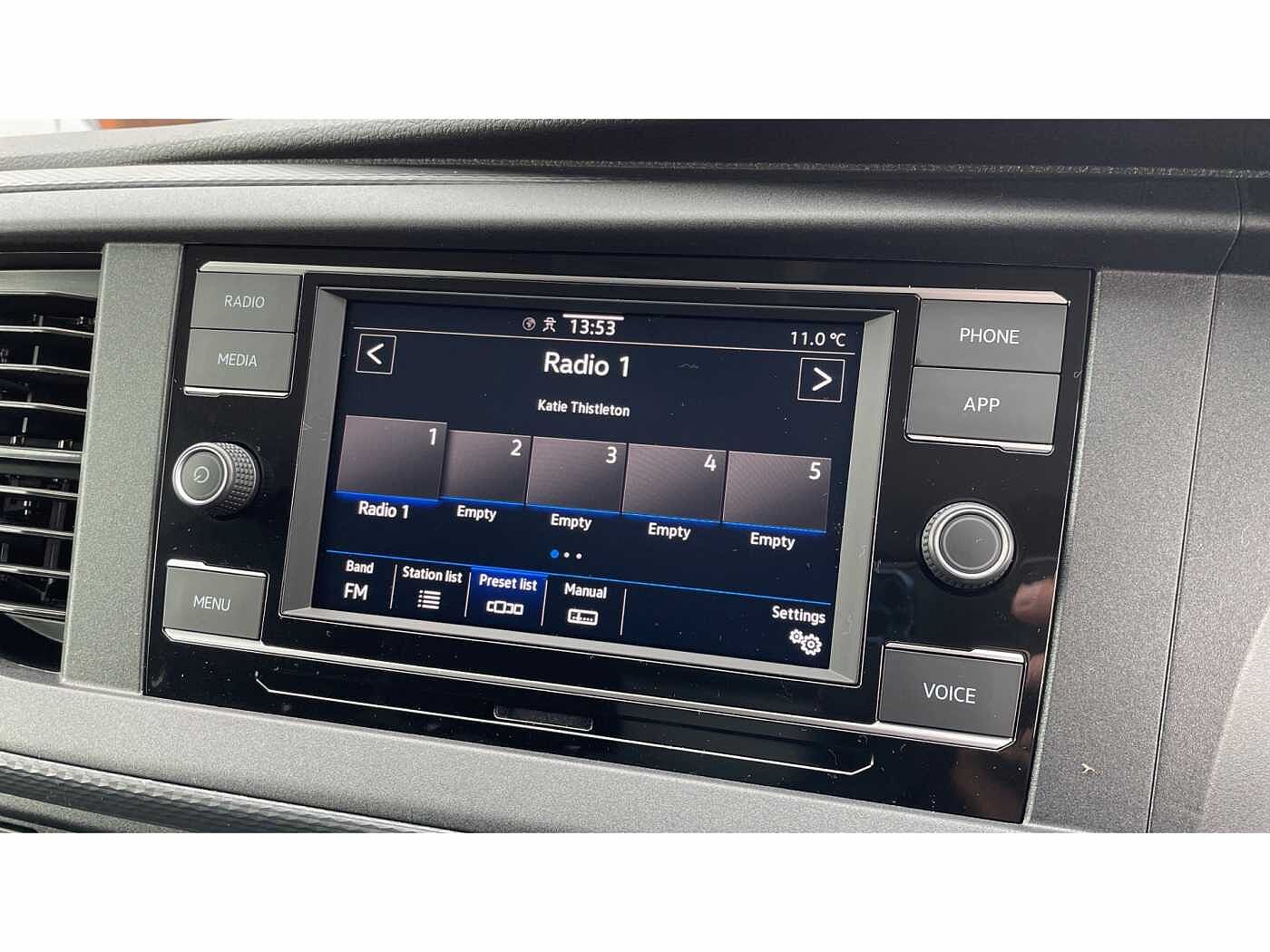 Volkswagen Transporter T26 Panel van Startline SWB 110 PS 2.0 TDI 5sp Manual