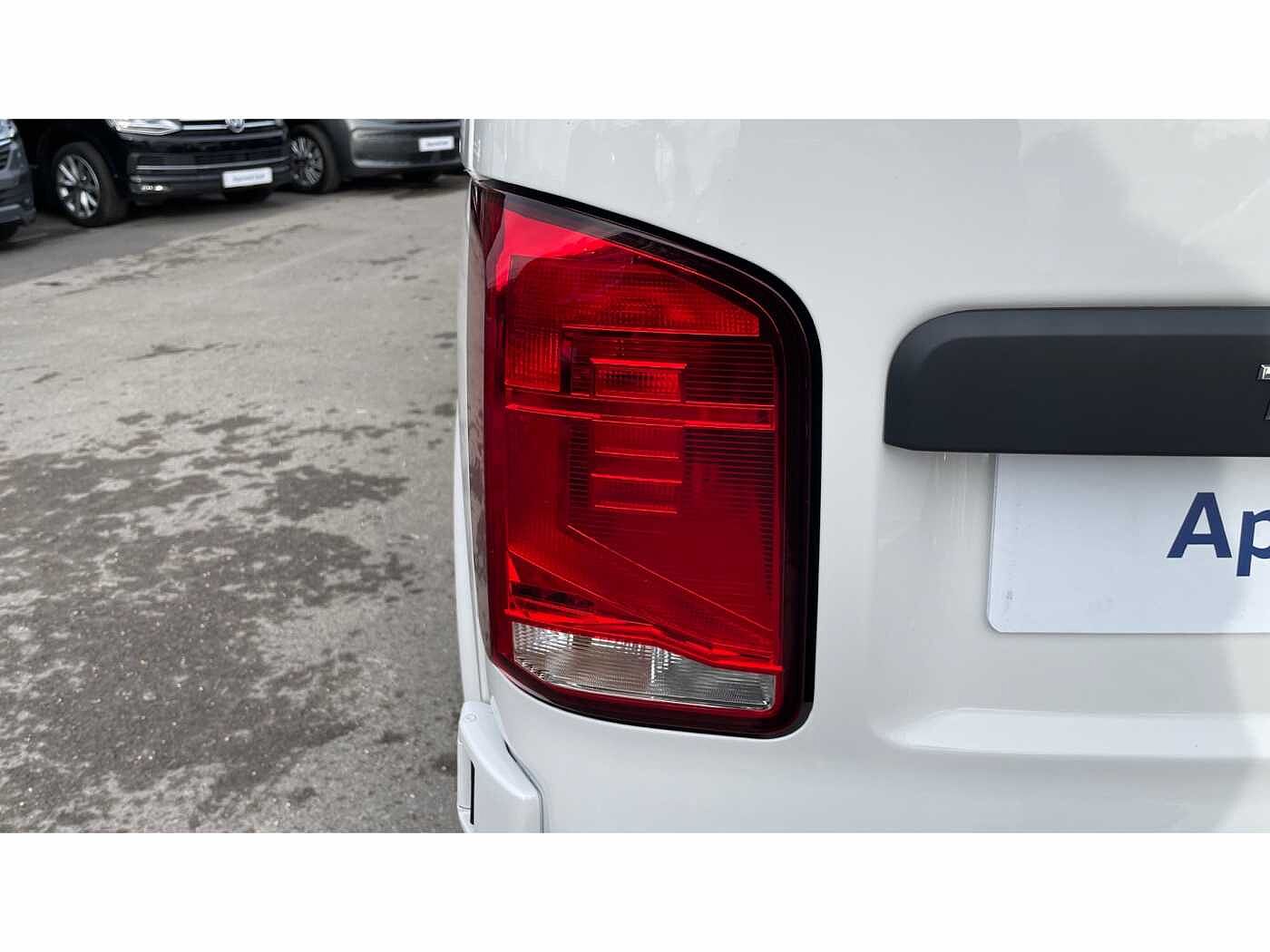 Volkswagen Transporter T26 Panel van Startline SWB 110 PS 2.0 TDI 5sp Manual