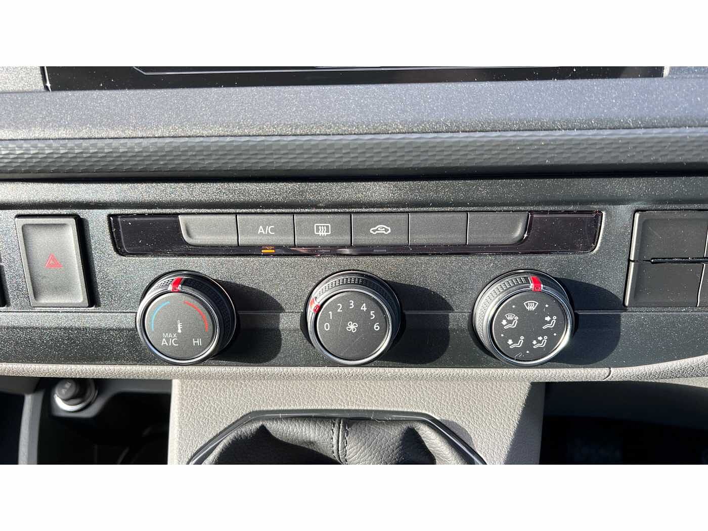 Volkswagen Transporter T28 Panel van Startline SWB 110 PS 2.0 TDI 5sp Manual