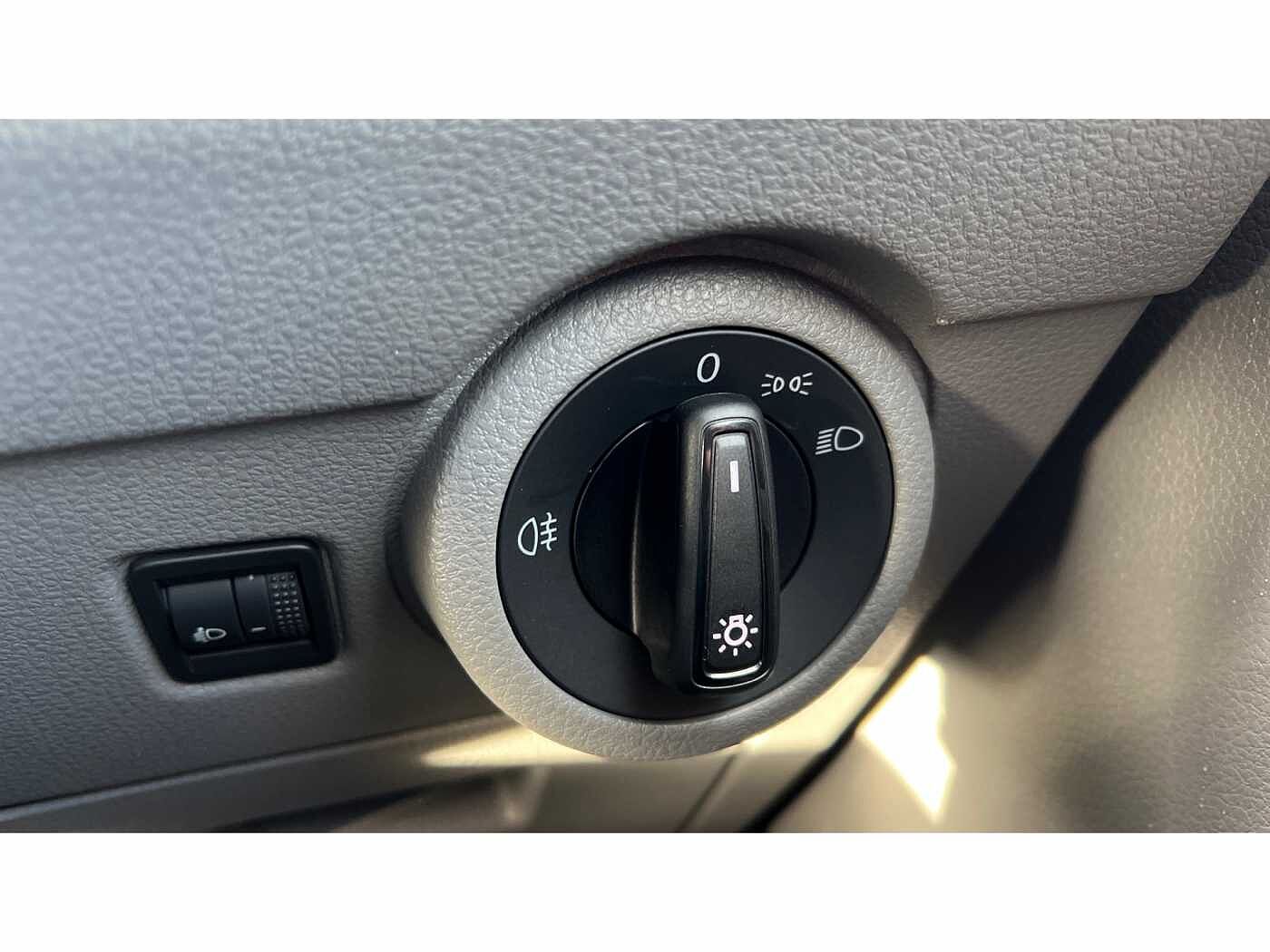 Volkswagen Transporter T28 Panel van Startline SWB 110 PS 2.0 TDI 5sp Manual