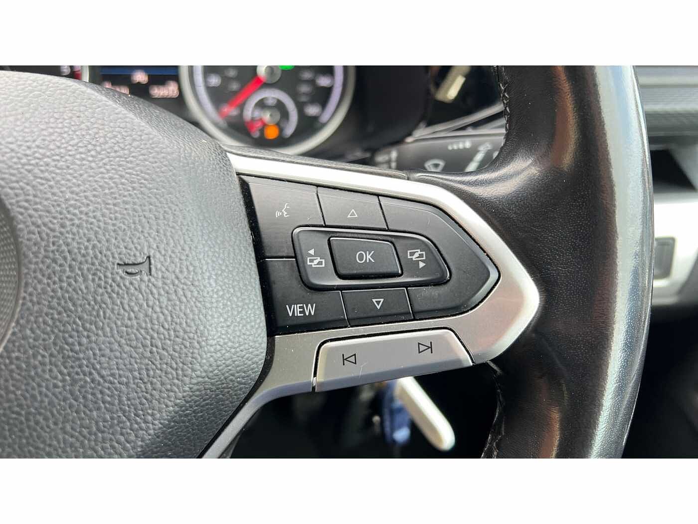 Volkswagen Caravelle SE LWB 150 PS 2.0 TDI 7sp DSG