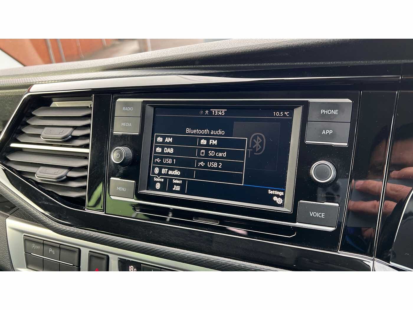Volkswagen Caravelle SE LWB 150 PS 2.0 TDI 7sp DSG