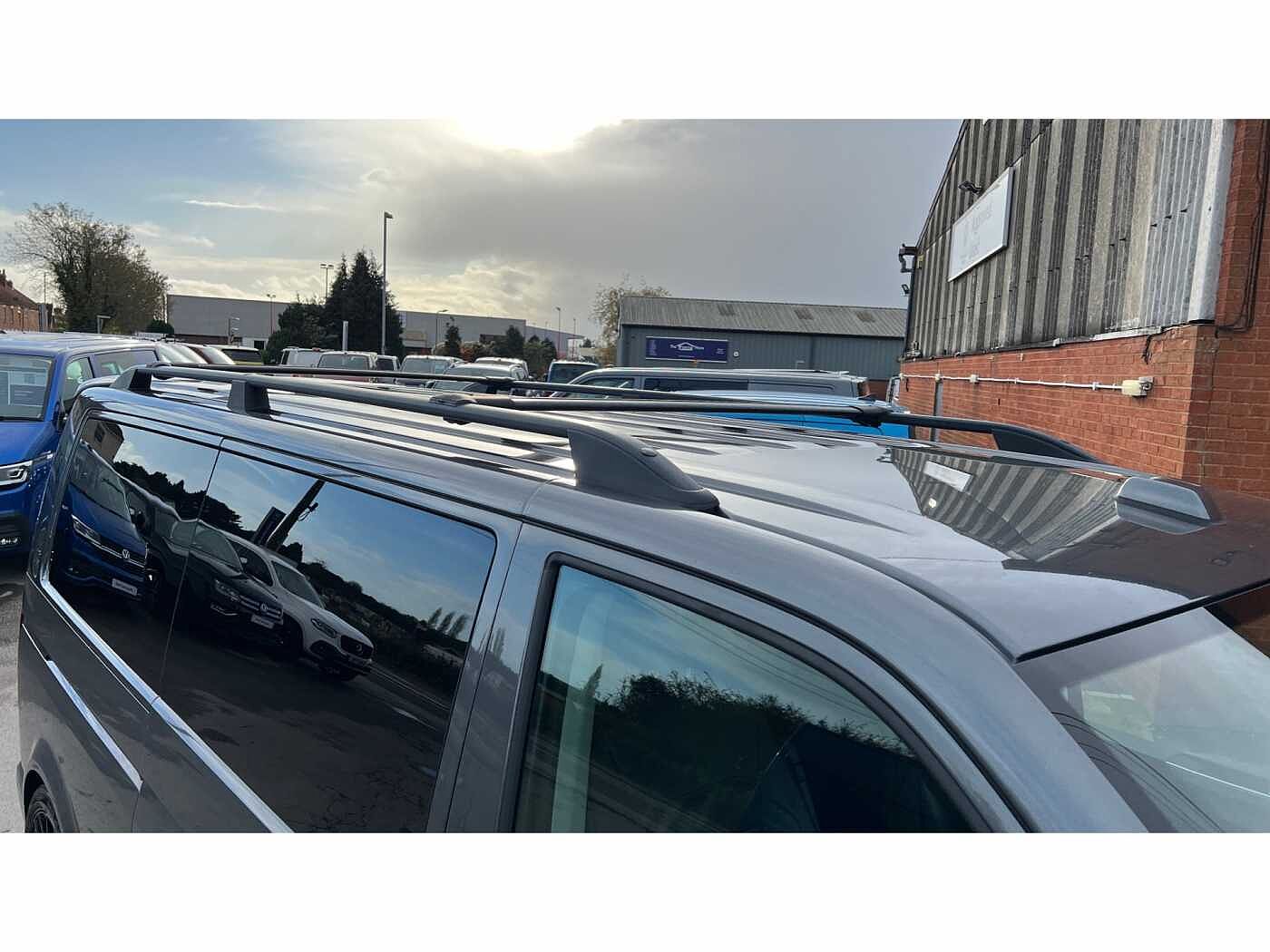 Volkswagen Caravelle SE LWB 150 PS 2.0 TDI 7sp DSG