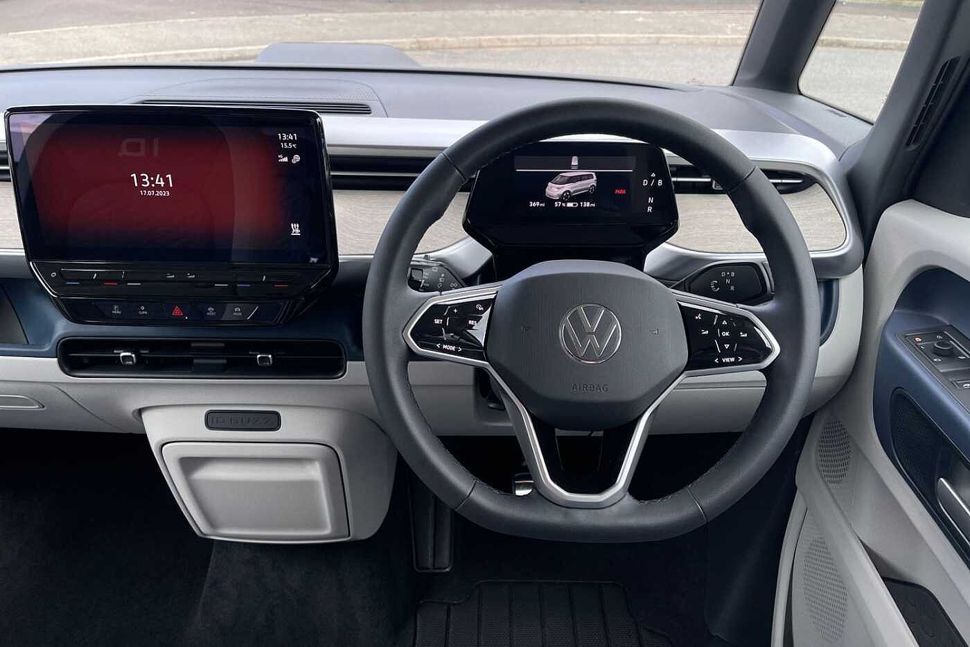 Volkswagen ID. BUZZ 1st Edition SWB 204 PS 77 kWh Pro Electric 1 Speed Automatic