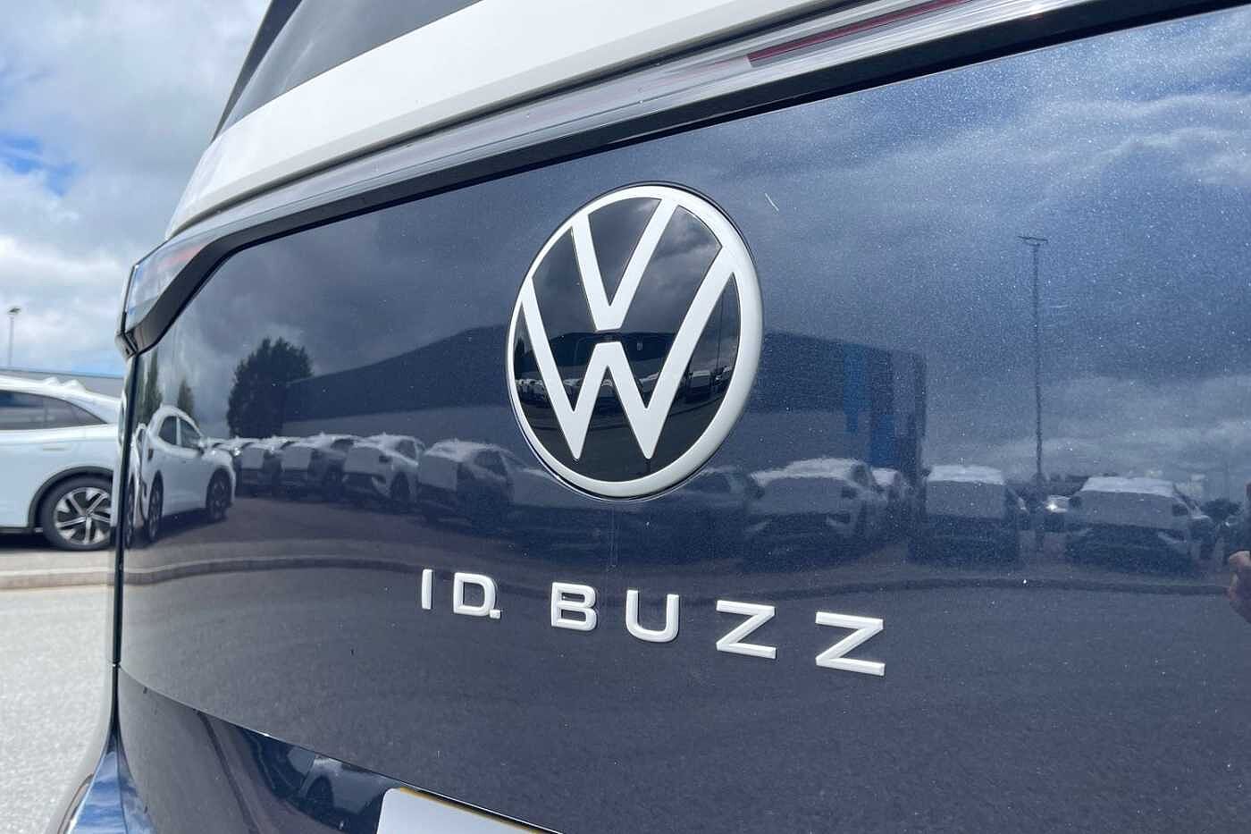 Volkswagen ID. BUZZ 1st Edition SWB 204 PS 77 kWh Pro Electric 1 Speed Automatic
