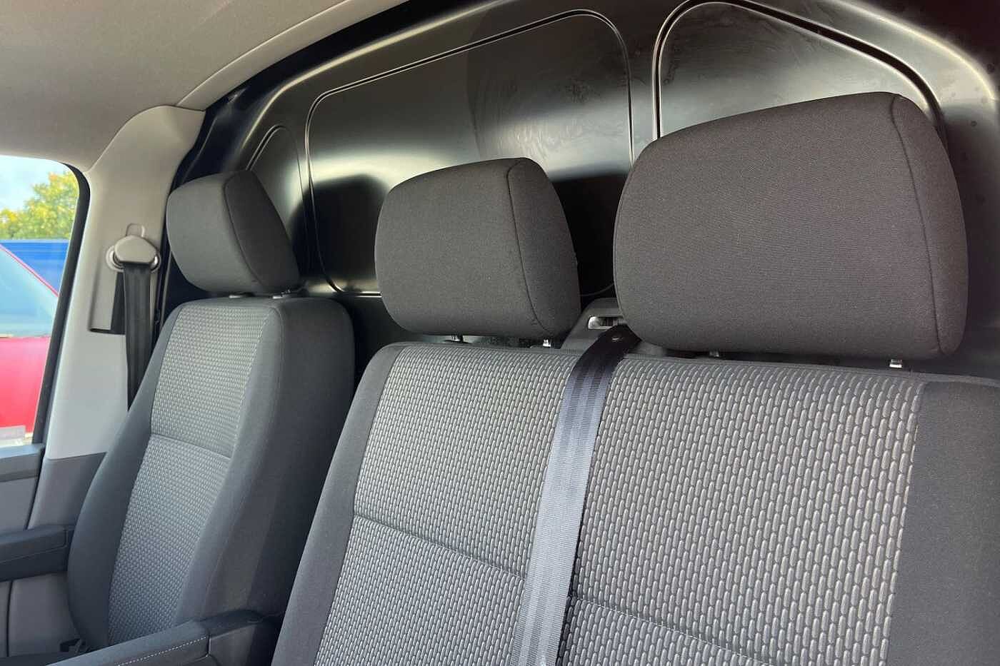 Volkswagen Transporter T30 Panel van Highline LWB 150 PS 2.0 TDI 7sp DSG (No Vat)!!!