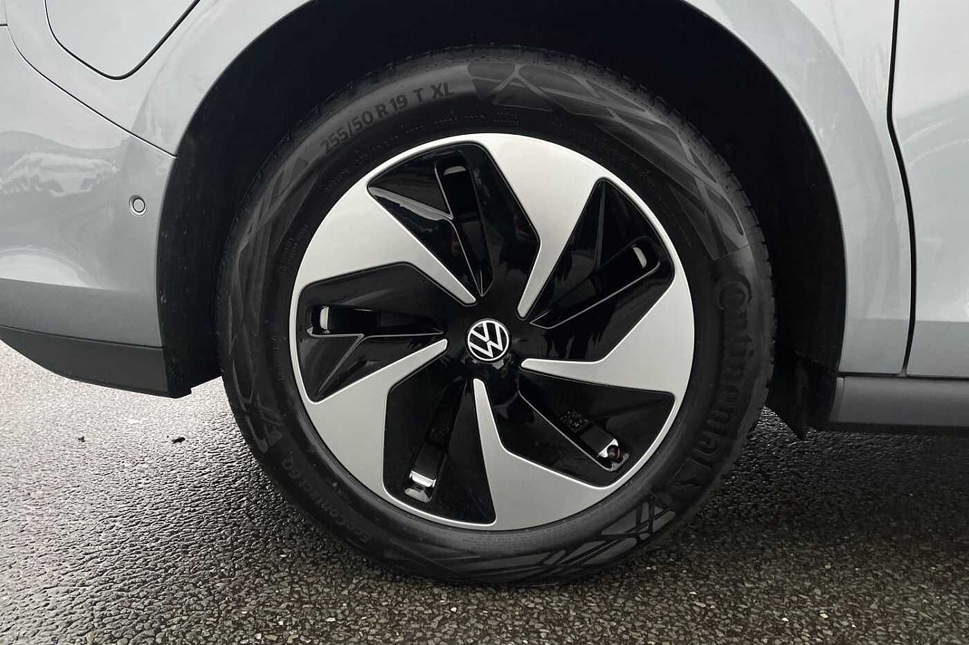 Volkswagen Id.buzz Estate ID. Buzz Life SWB 204 PS 77 kWh Pro Electric 1 Speed Automatic