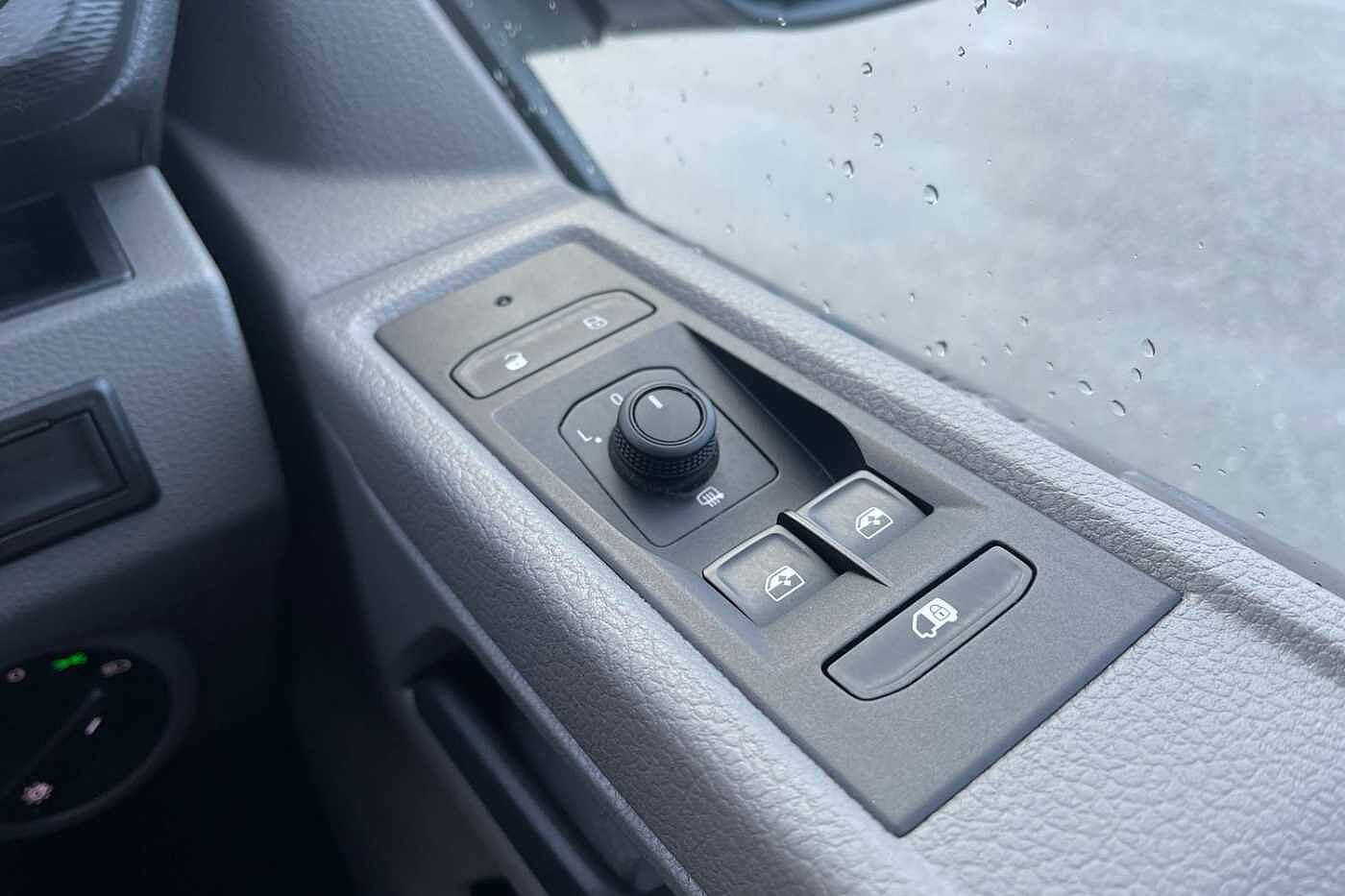 Volkswagen Transporter T28 Panel van Startline SWB 110 PS 2.0 TDI 5sp Manual (Business Pack)