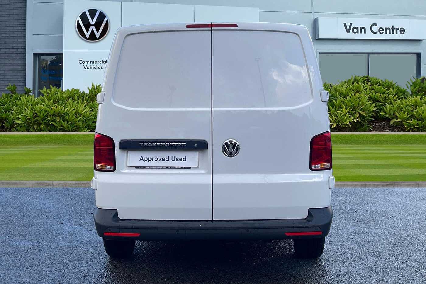 Volkswagen Transporter T28 Panel van Startline SWB 110 PS 2.0 TDI 5sp Manual (Business Pack)