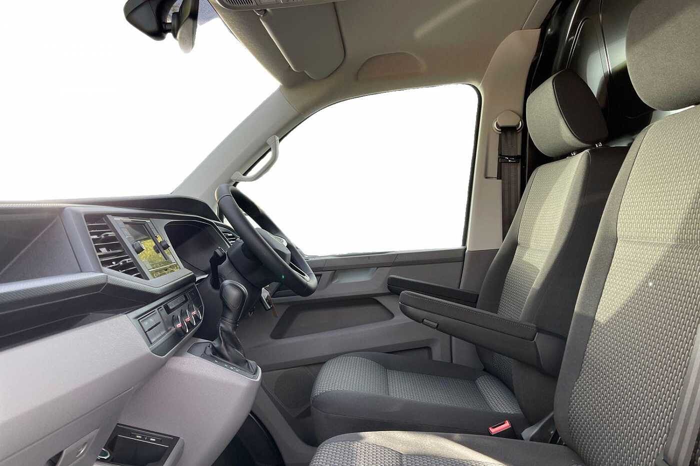 Volkswagen Transporter T28 Panel van Highline SWB 150 DSG PS 2.0 TDI 7sp - LED's & Rear Camera