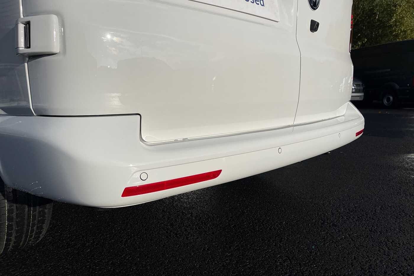 Volkswagen Transporter T28 Panel van Highline SWB 150 DSG PS 2.0 TDI 7sp - LED's & Rear Camera
