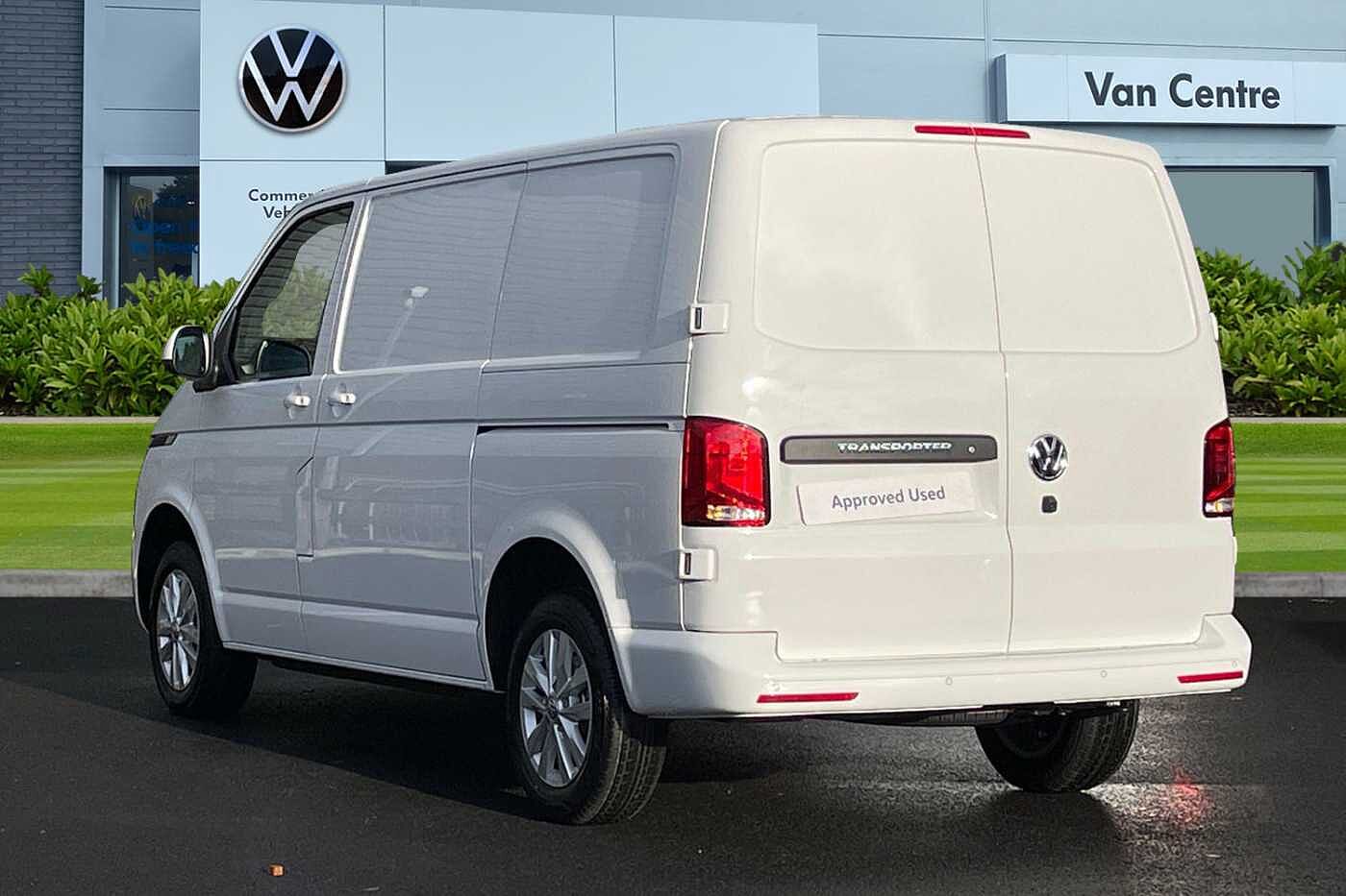 Volkswagen Transporter T28 Panel van Highline SWB 150 DSG PS 2.0 TDI 7sp - LED's & Rear Camera