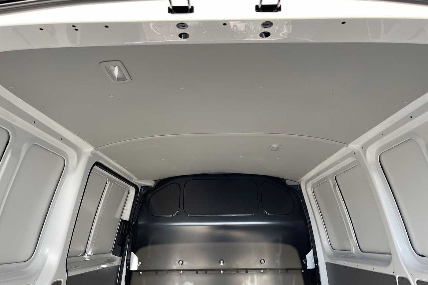 Volkswagen Transporter T28 Panel van Highline SWB 150 DSG PS 2.0 TDI 7sp - LED's & Rear Camera