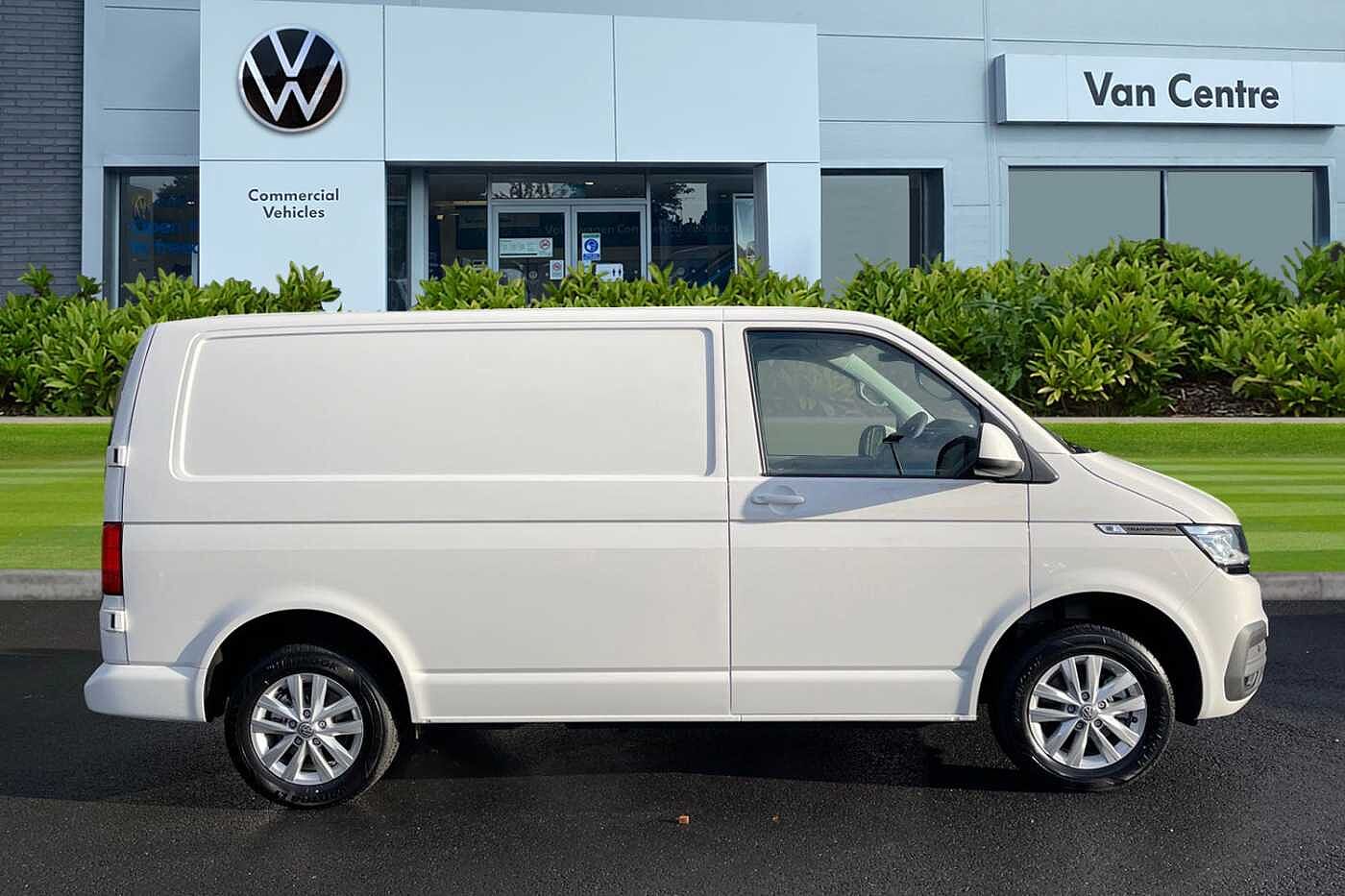 Volkswagen Transporter T28 Panel van Highline SWB 150 DSG PS 2.0 TDI 7sp - LED's & Rear Camera