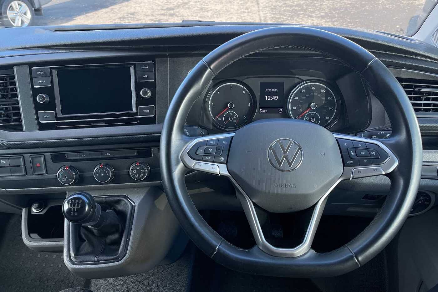 Volkswagen Transporter T28 Panel van Highline SWB 110 PS 2.0 TDI 5sp Manual