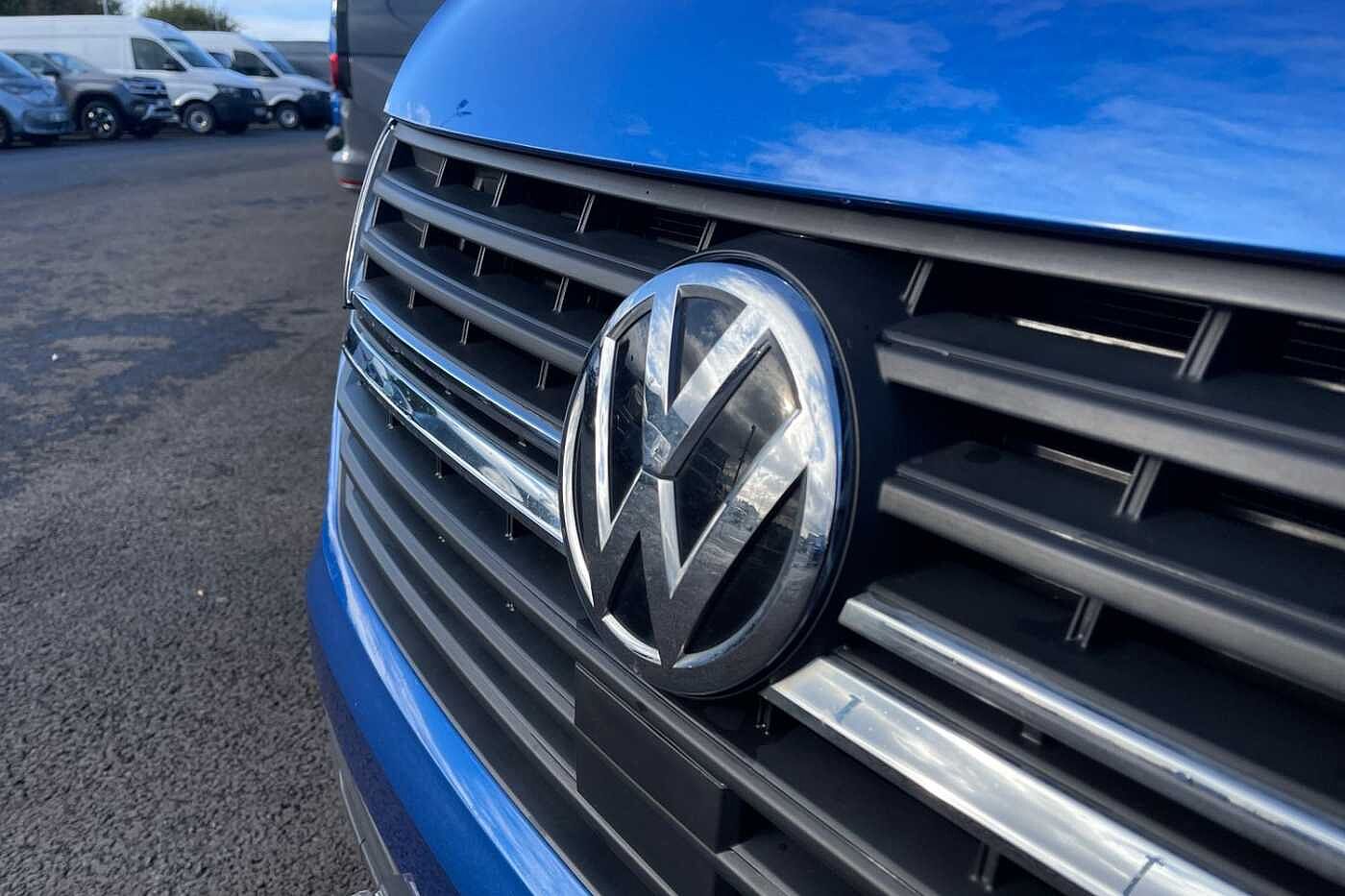 Volkswagen Transporter T28 Panel van Highline SWB 110 PS 2.0 TDI 5sp Manual