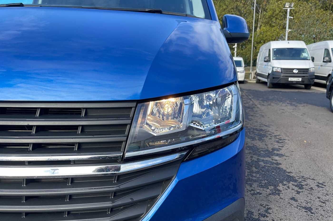 Volkswagen Transporter T28 Panel van Highline SWB 110 PS 2.0 TDI 5sp Manual