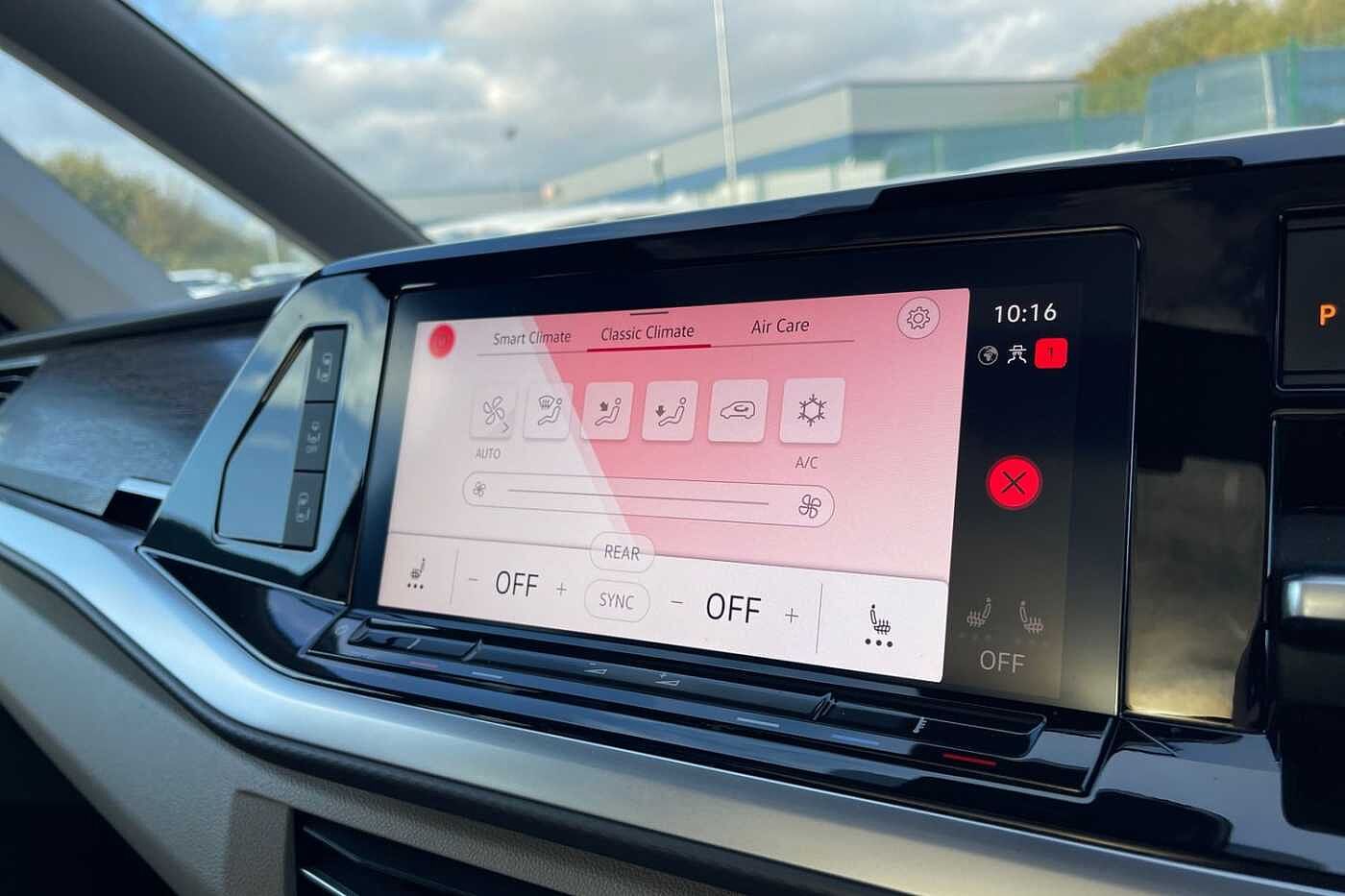 Volkswagen Multivan Multivan Style Long 218 PS 1.4 eHybrid 6-Speed DSG