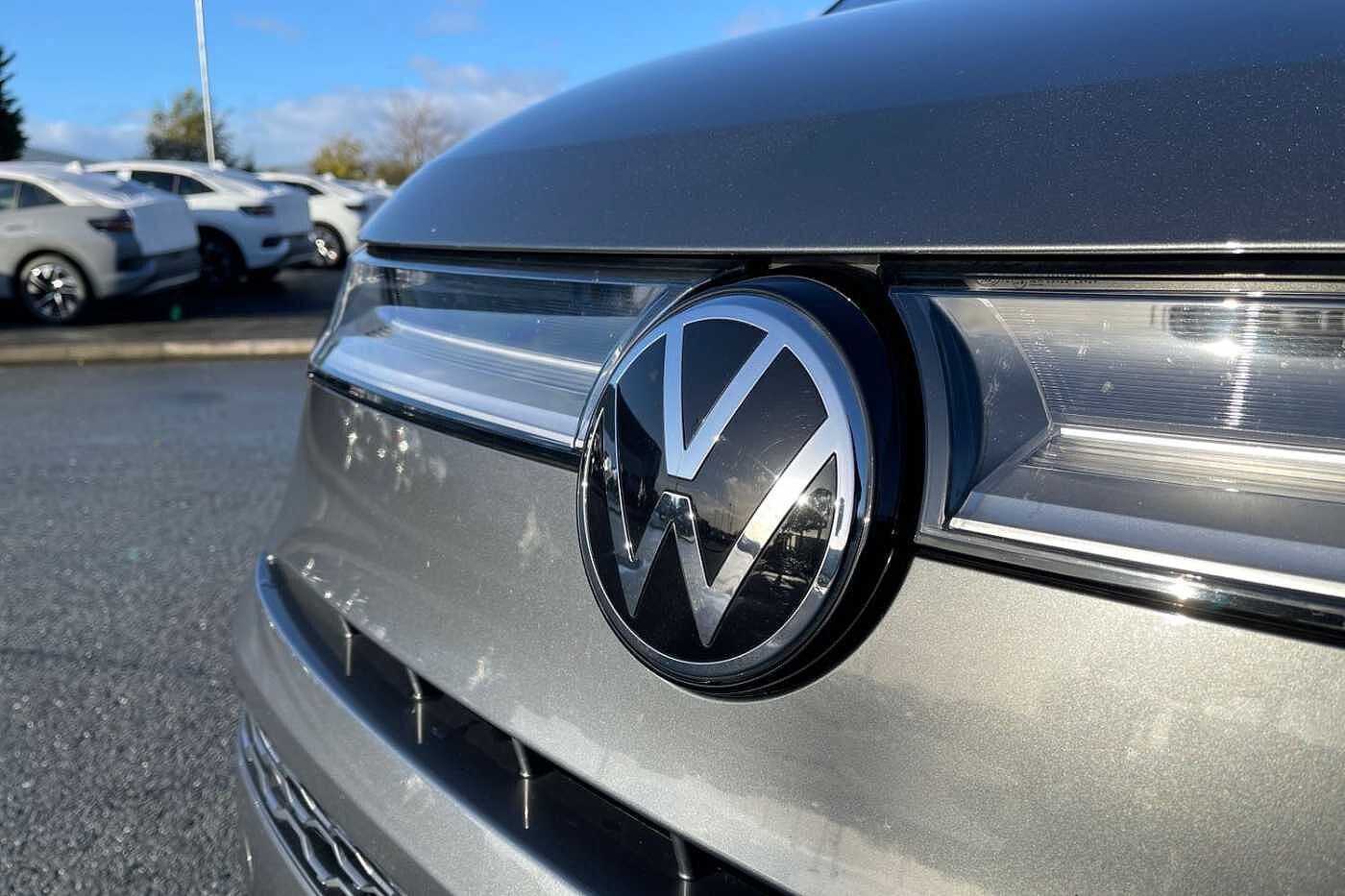 Volkswagen Multivan Multivan Style Long 218 PS 1.4 eHybrid 6-Speed DSG