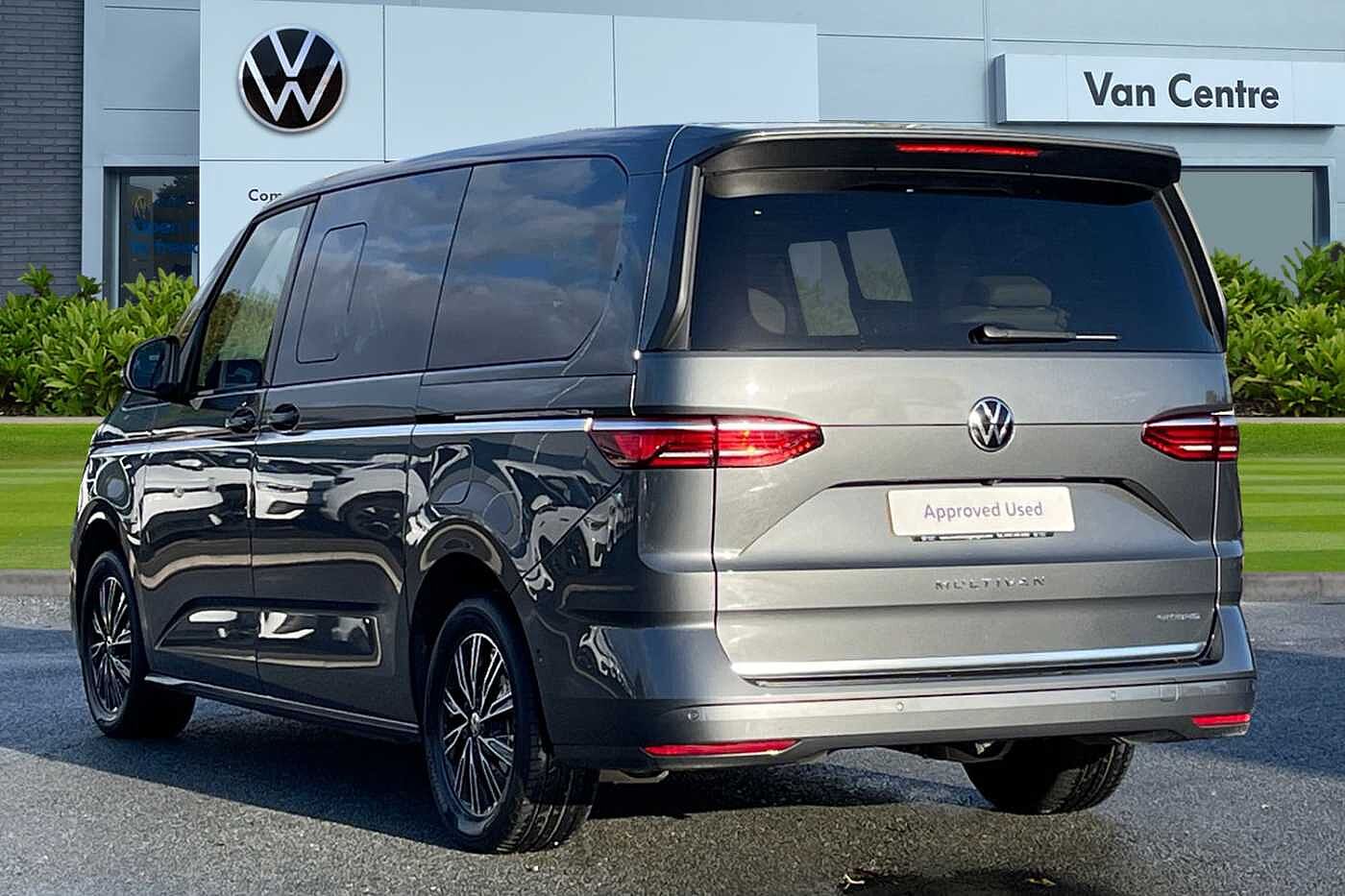 Volkswagen Multivan Multivan Style Long 218 PS 1.4 eHybrid 6-Speed DSG