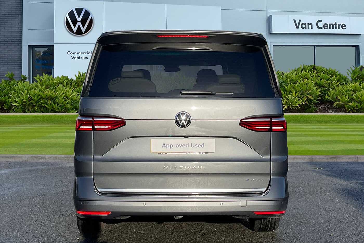 Volkswagen Multivan Multivan Style Long 218 PS 1.4 eHybrid 6-Speed DSG