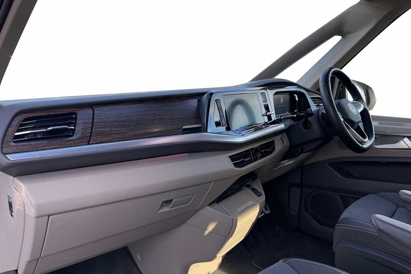 Volkswagen Multivan Multivan Style Long 218 PS 1.4 eHybrid 6-Speed DSG