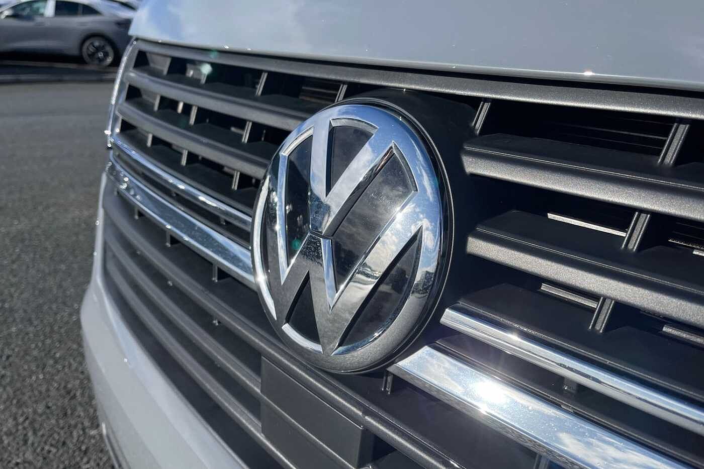 Volkswagen Transporter T28 Panel van Highline SWB 110 PS 2.0 TDI 5sp Manual