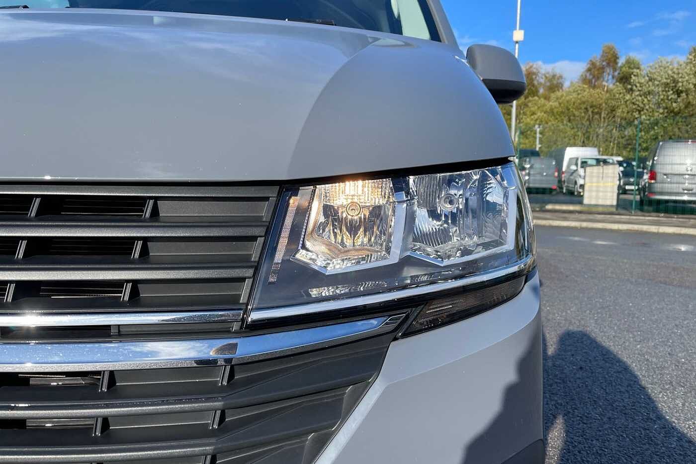 Volkswagen Transporter T28 Panel van Highline SWB 110 PS 2.0 TDI 5sp Manual