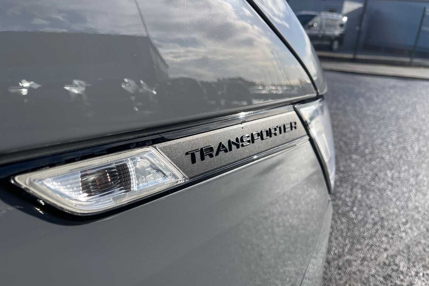 Volkswagen Transporter T28 Panel van Highline SWB 110 PS 2.0 TDI 5sp Manual