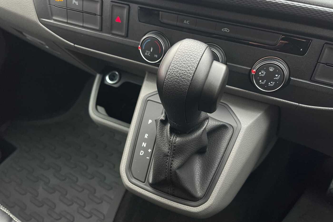 Volkswagen Transporter T30 Panel van Highline SWB 204 PS DSG - Leighton Bodykit
