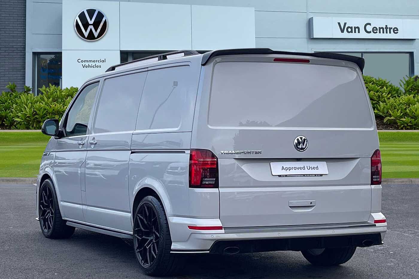 Volkswagen Transporter T30 Panel van Highline SWB 204 PS DSG - Leighton Bodykit