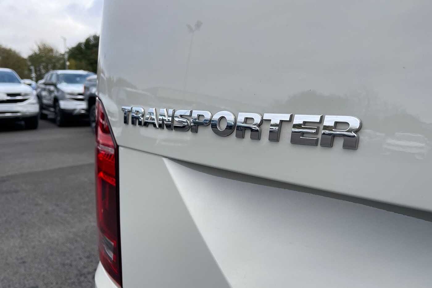 Volkswagen Transporter T30 Panel van Highline SWB 204 PS DSG - Leighton Bodykit
