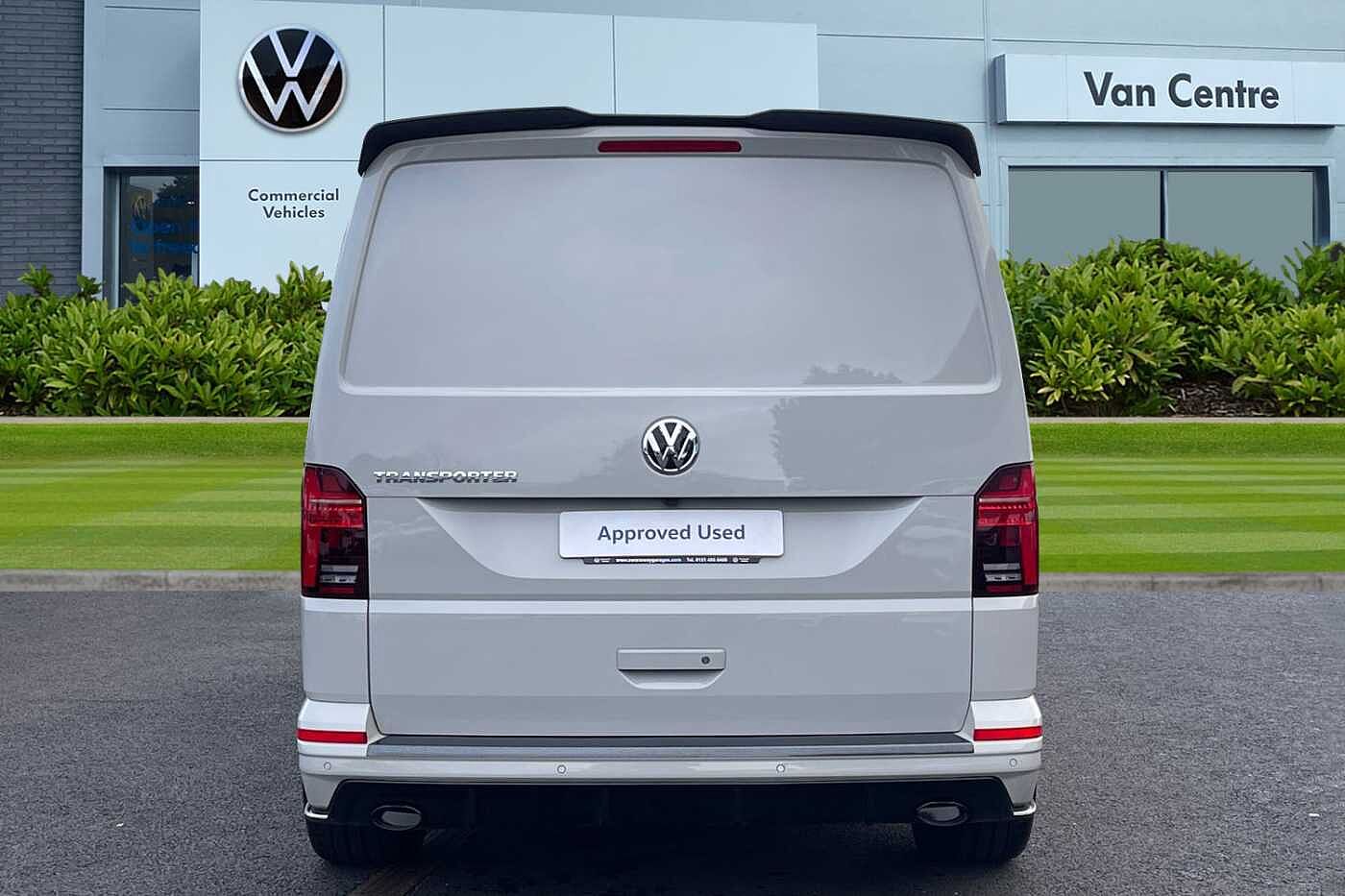 Volkswagen Transporter T30 Panel van Highline SWB 204 PS DSG - Leighton Bodykit