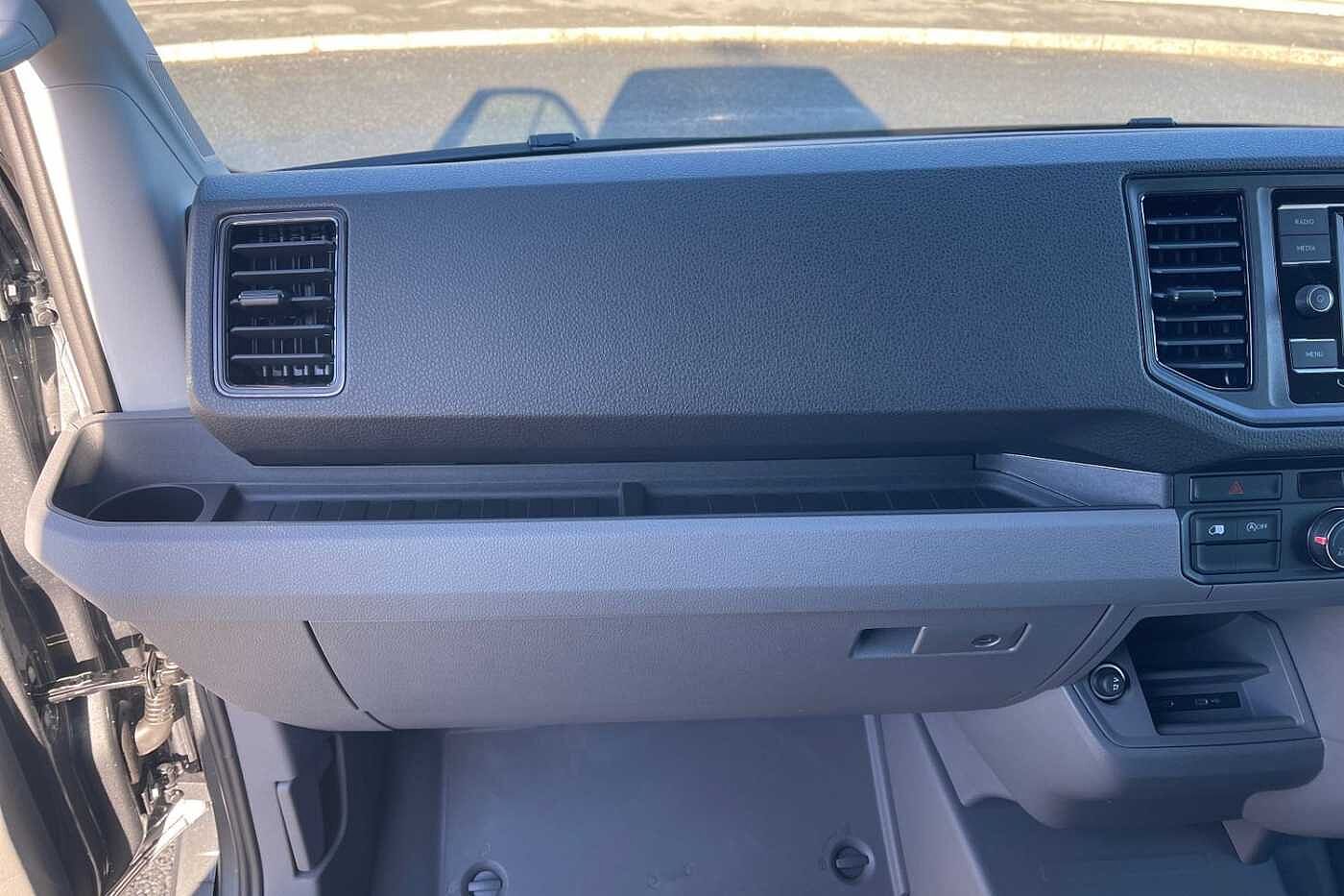 Volkswagen Crafter CR35 Trendline LWB 140 PS Automatic FWD - Business Pack