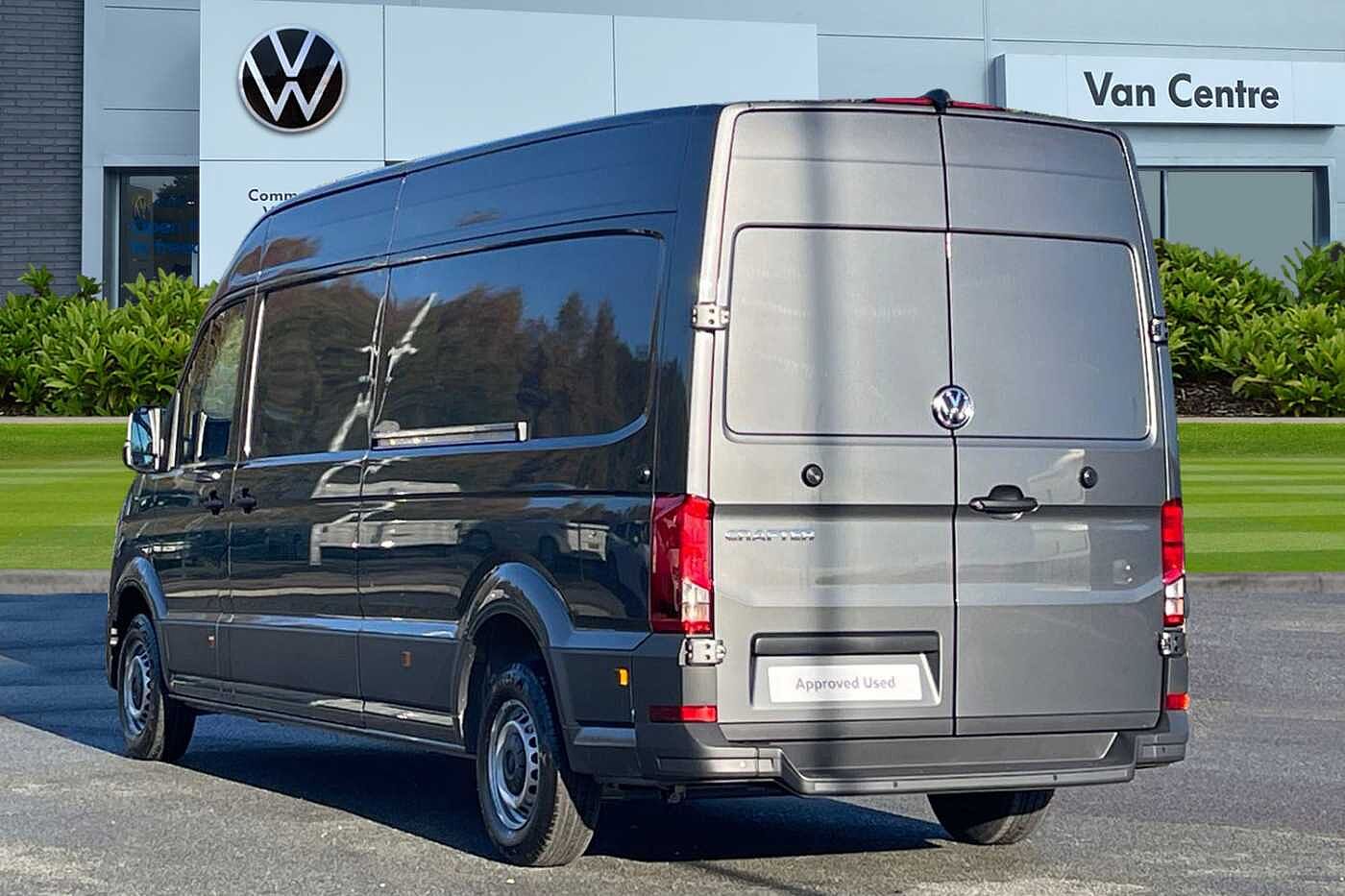 Volkswagen Crafter CR35 Trendline LWB 140 PS Automatic FWD - Business Pack
