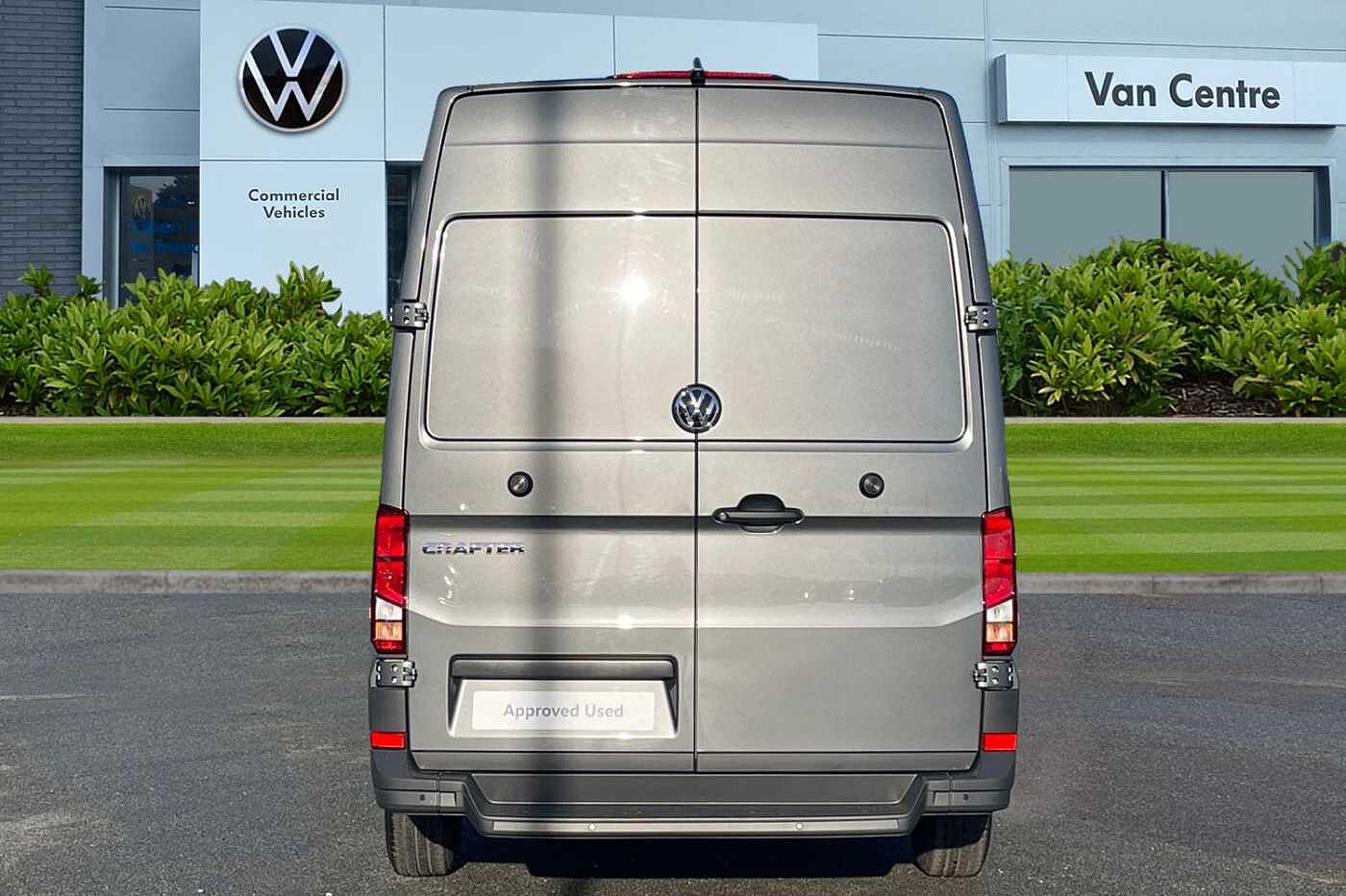 Volkswagen Crafter CR35 Trendline LWB 140 PS Automatic FWD - Business Pack