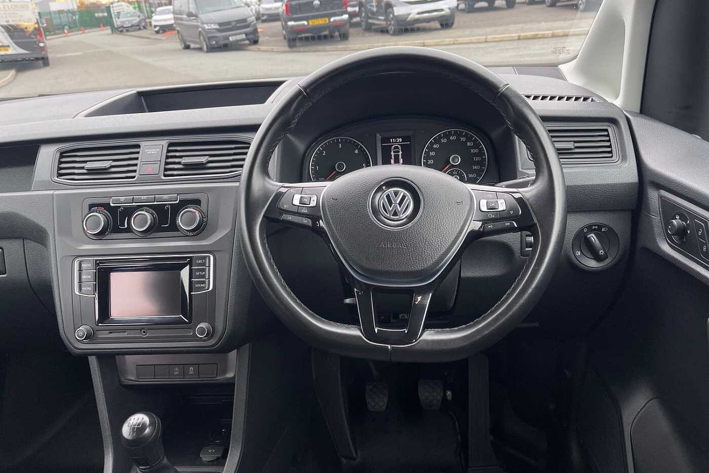 Volkswagen Caddy C20 Kombi Maxi EU6 102 PS 2.0 TDI BMT 5sp Manual