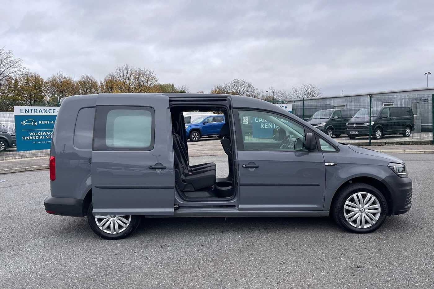 Volkswagen Caddy C20 Kombi Maxi EU6 102 PS 2.0 TDI BMT 5sp Manual