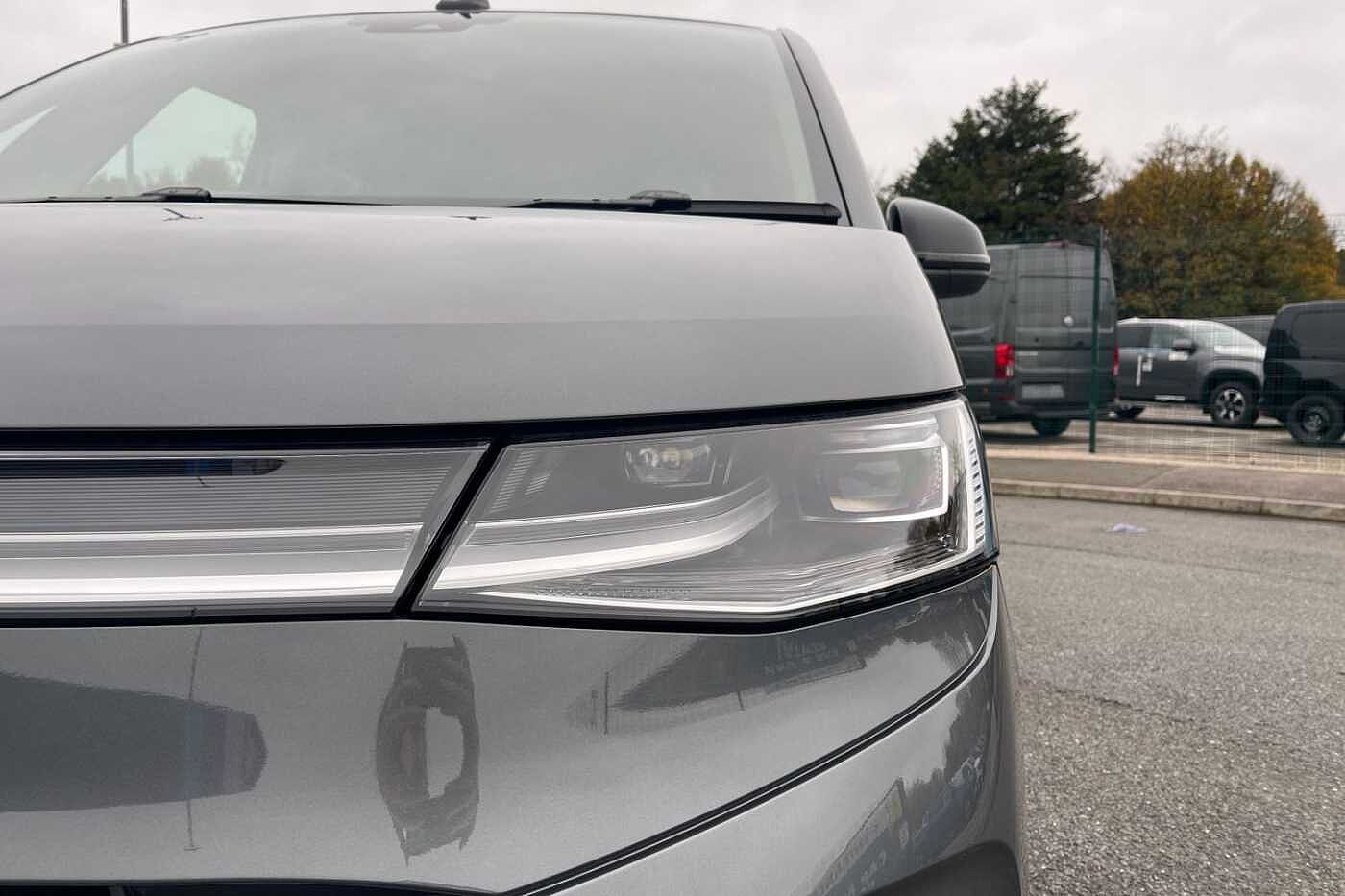 Volkswagen Multivan Style Long 218 PS 1.4 eHybrid 6-Speed DSG - Delivery Mileage