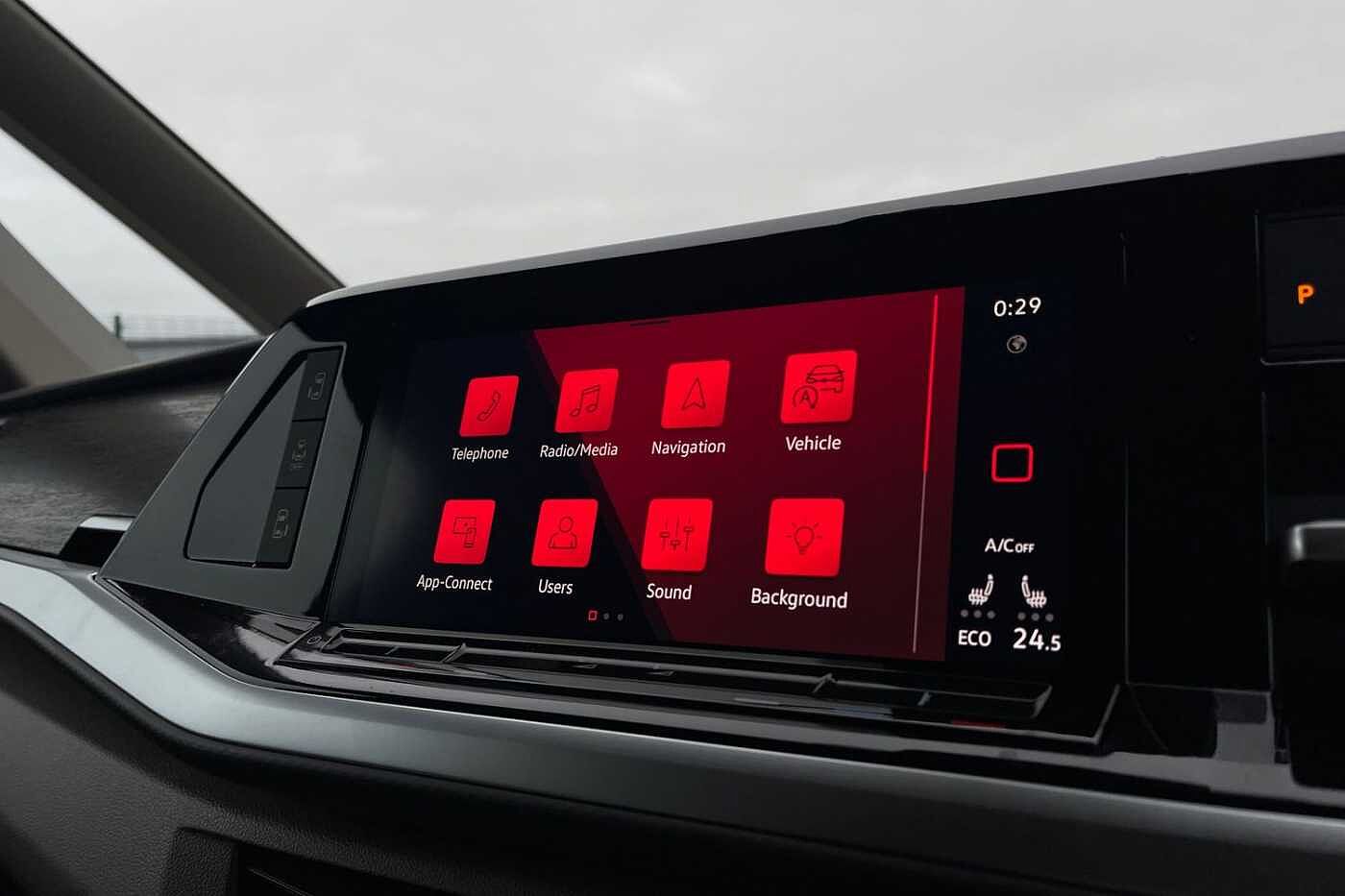 Volkswagen Multivan Style Long 218 PS 1.4 eHybrid 6-Speed DSG - Delivery Mileage