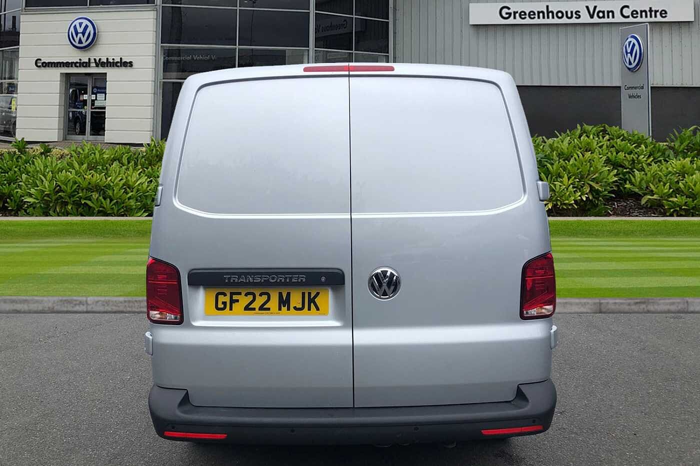 Volkswagen Transporter 2.0TDI 110ps T28 Startline BMT SWB PV **BUSINESS PACK**