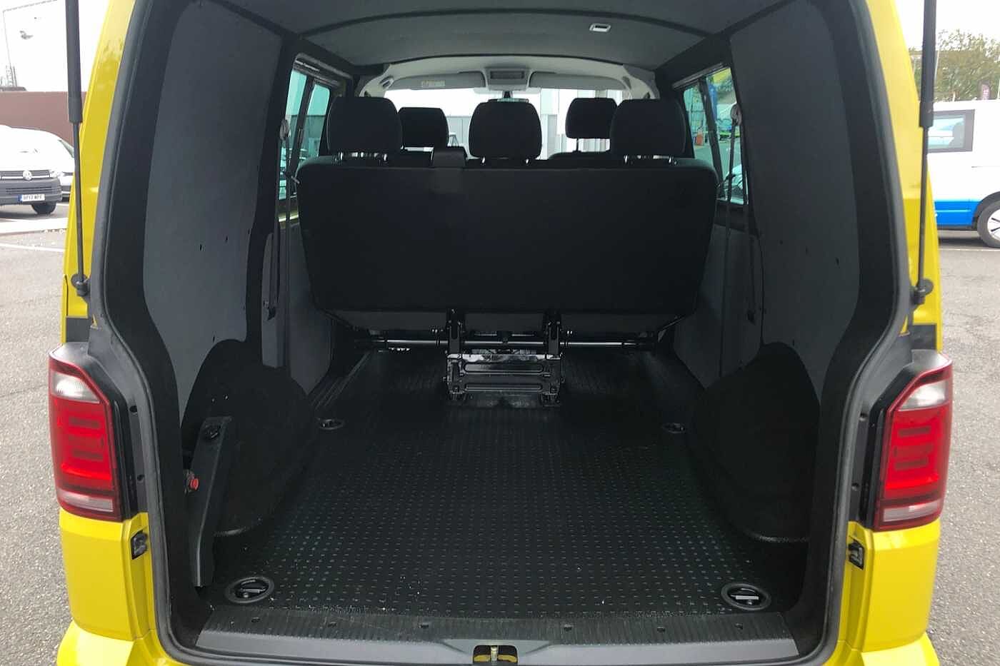 Volkswagen Transporter Kombi 2.0TDI 150 T30 Edition BMT SWB