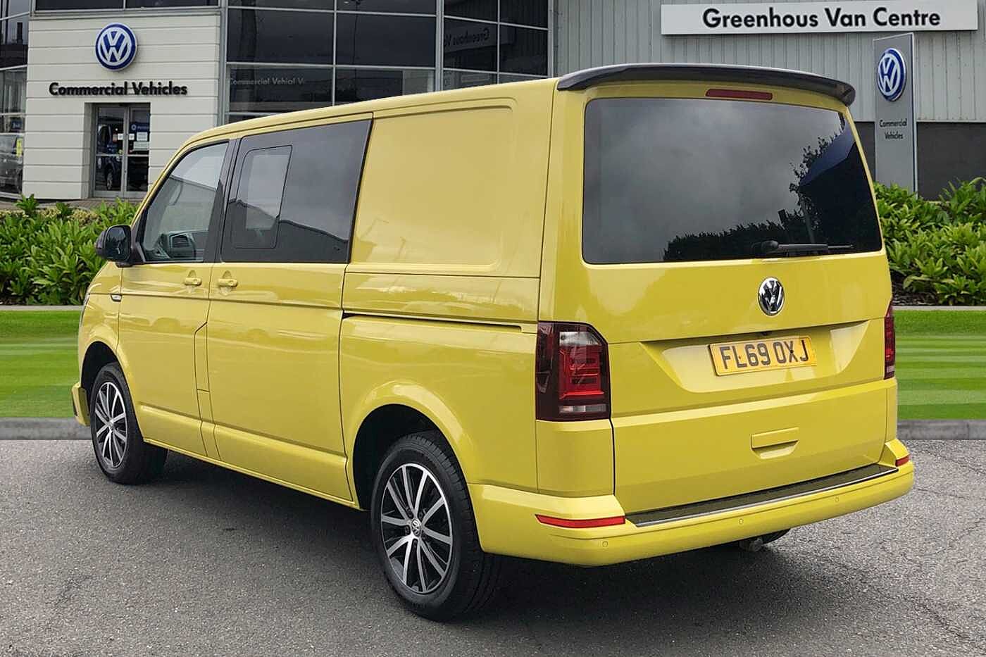 Volkswagen Transporter Kombi 2.0TDI 150 T30 Edition BMT SWB