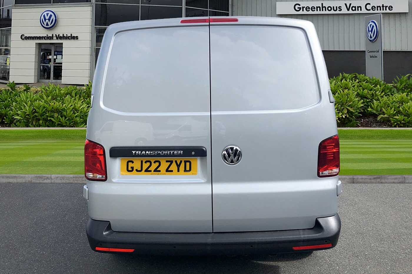 Volkswagen Transporter 2.0TDI 110ps T28 Startline BMT SWB PV **BUSINESS PACK**