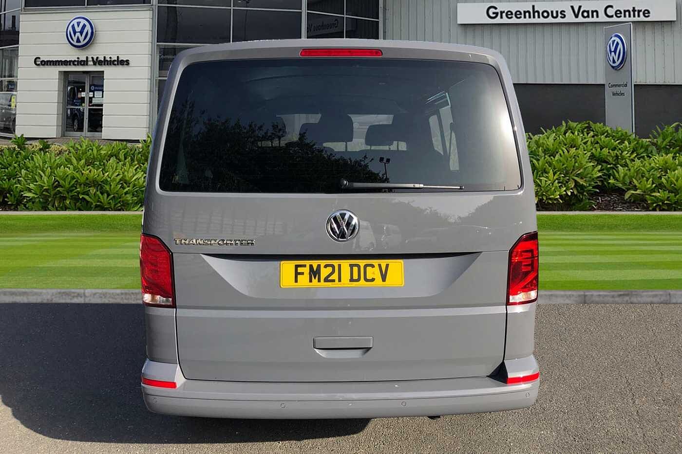 Volkswagen Transporter T30 Swb Diesel 2.0 TDI 110 Highline Kombi Van