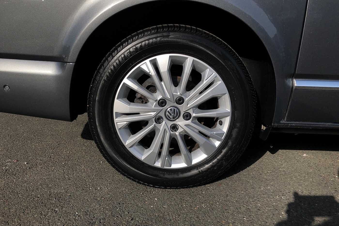 Volkswagen Caravelle Executive 2.0TDI (150PS)(Eu6d) BMT SWB 7 seats DSG