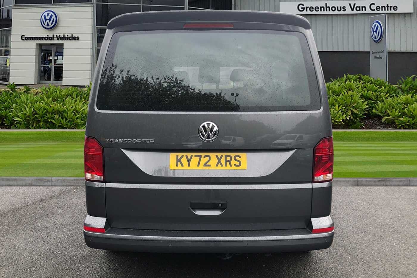 Volkswagen Transporter 2.0BiTDI 199ps T32 Highline SWB DSG **KOMBI CONVERSION**