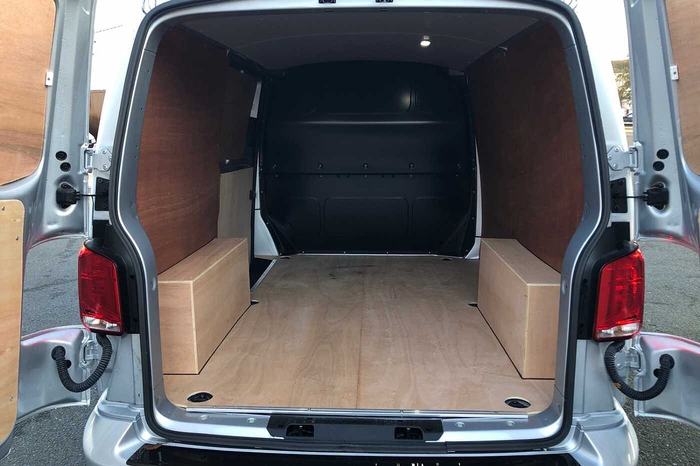 Volkswagen Transporter 2.0TDI 110ps T28 Startline BMT SWB PV **BUSINESS PACK**